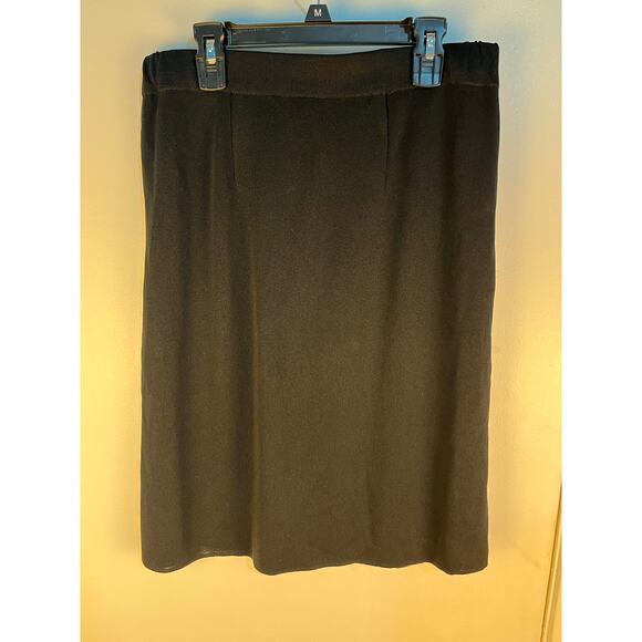 Exclusively Misook Pull On Pencil Skirt Small Petite Black Minimalist Office - Picture 3 of 5